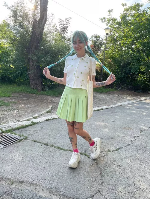 Walk around my home without that torturing feeling of bra, greatest thing I've ever try!