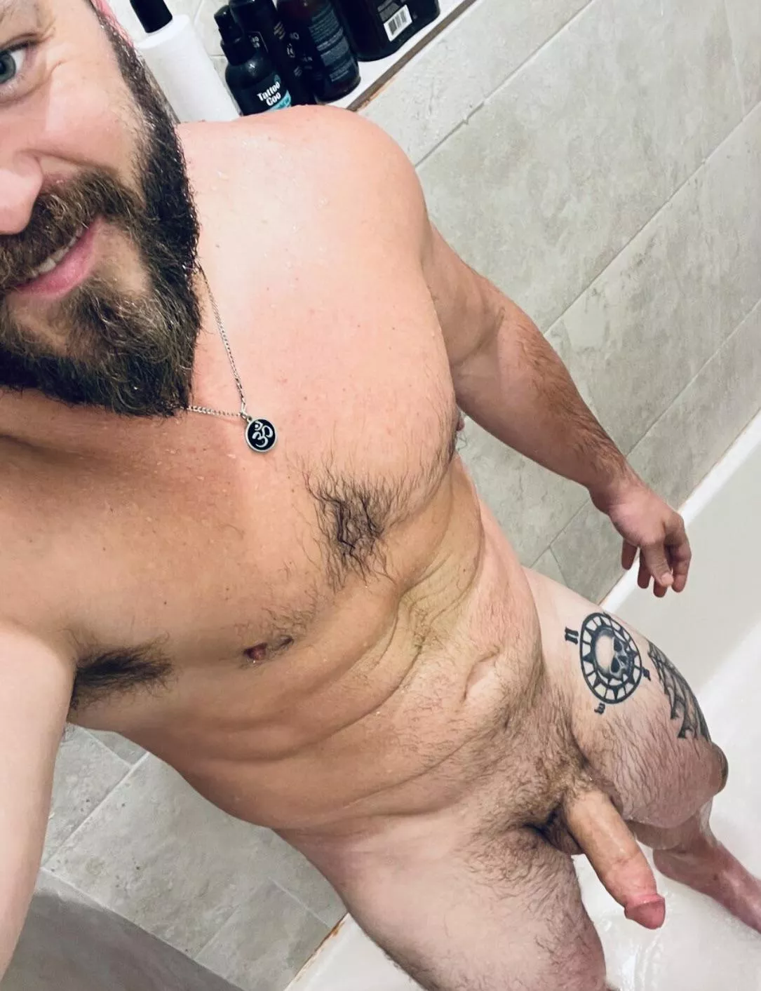 Who’s washing my back