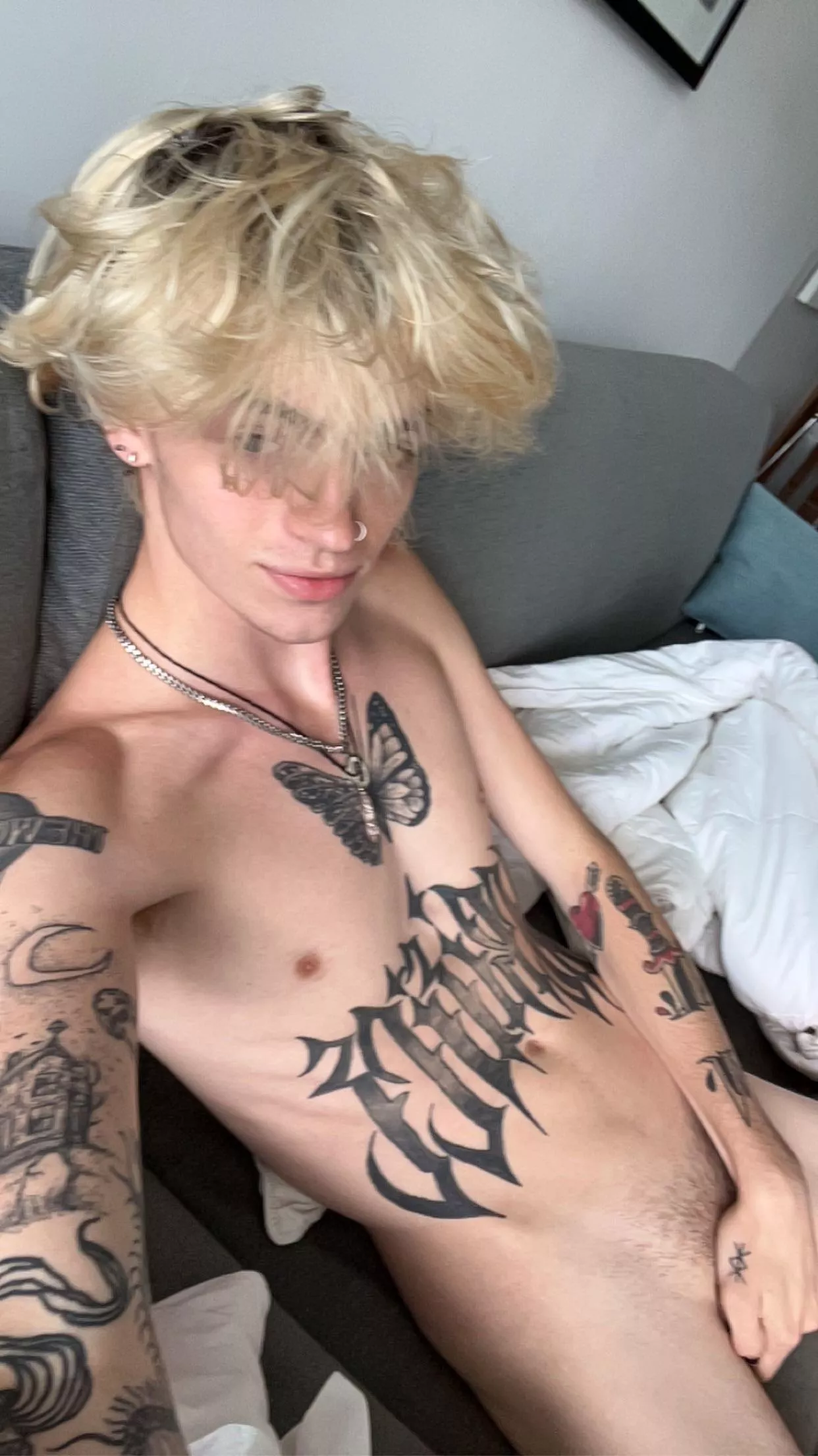 20 Get on your knees for me ?