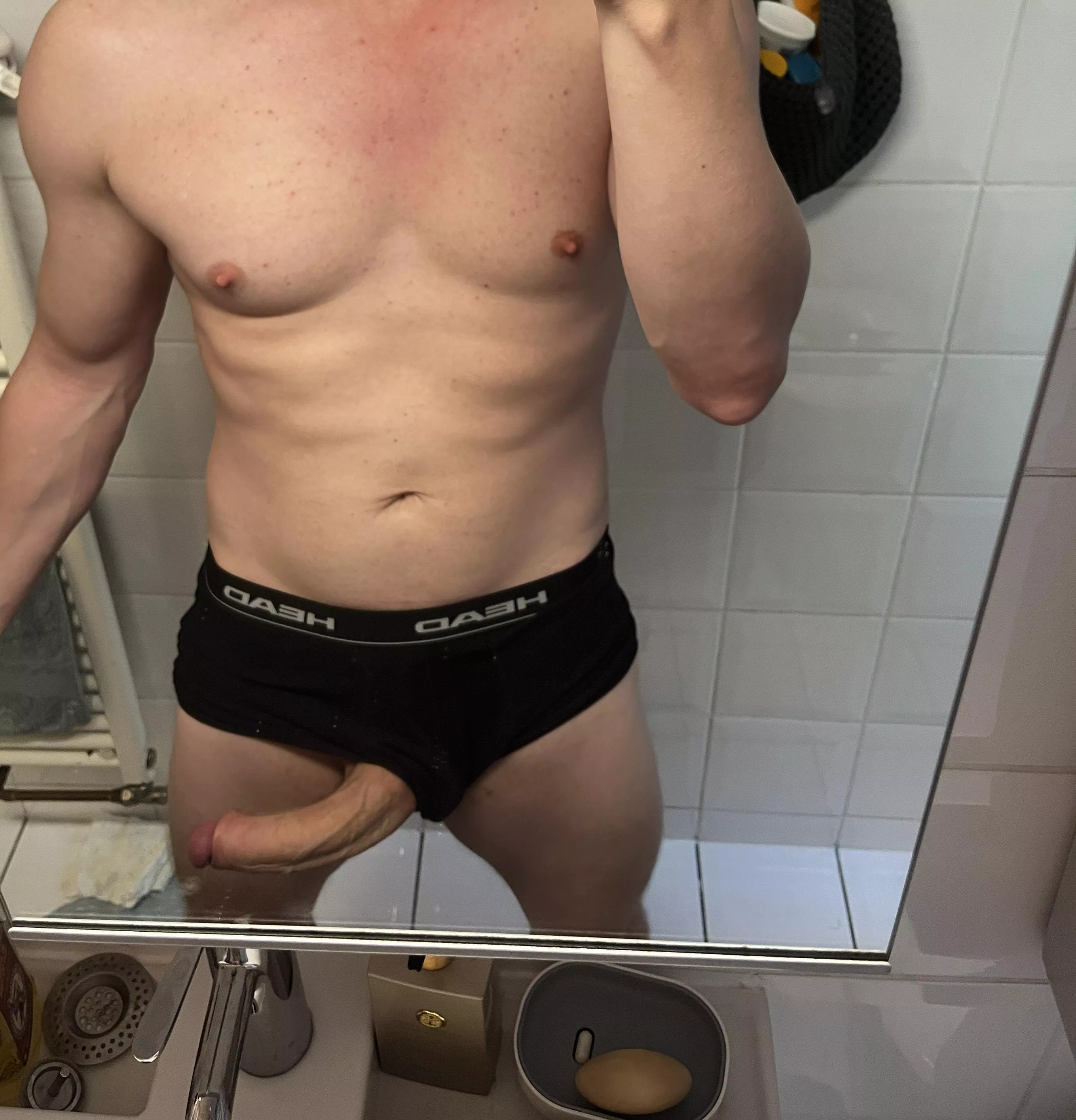 Containing this beast, is always a challenge, while getting ready 😈