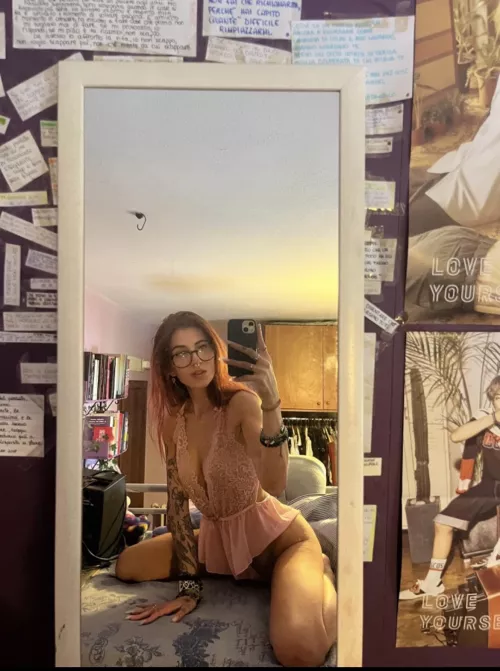 Do you think I'm wearing underwear?