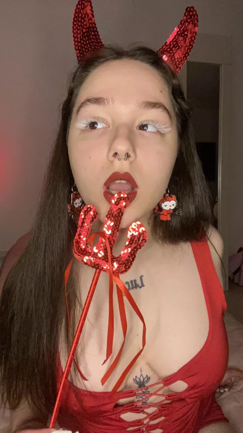 Halloween Girl by Foxxy