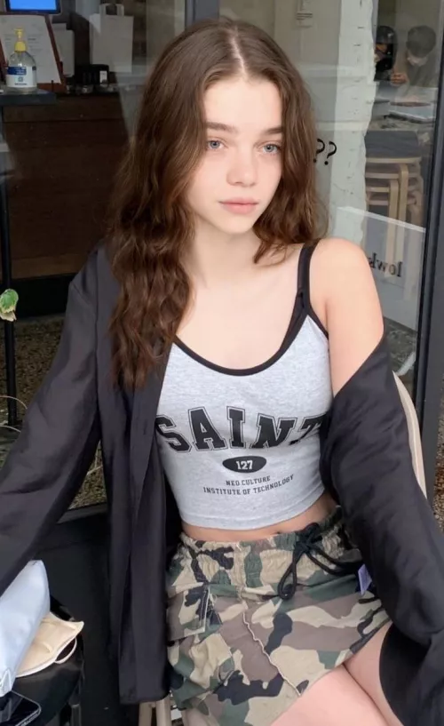 Hi, I’m Emily a 20yo Femboy from Italy :)