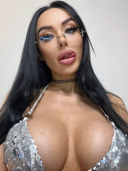 Hope you miss me 😇