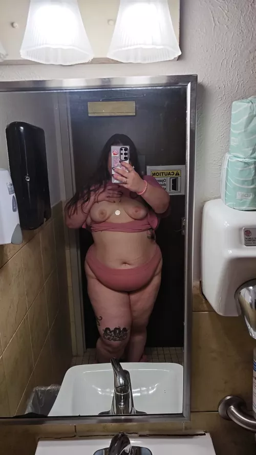 Hope you're having a good day 💗