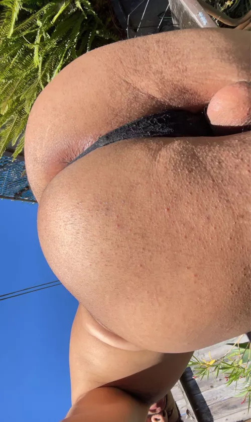 How’s this gay thong look on me ? 🫣 cause it sure feels good. (24)