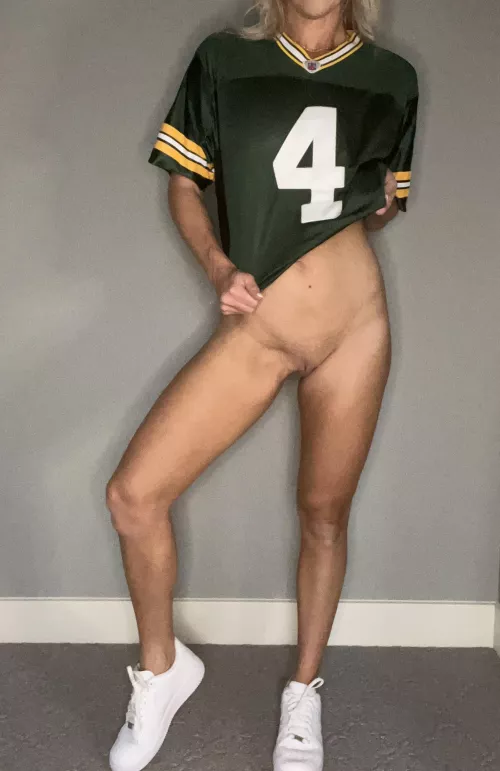 hubby isn’t paying attention to me with the game on. will you?