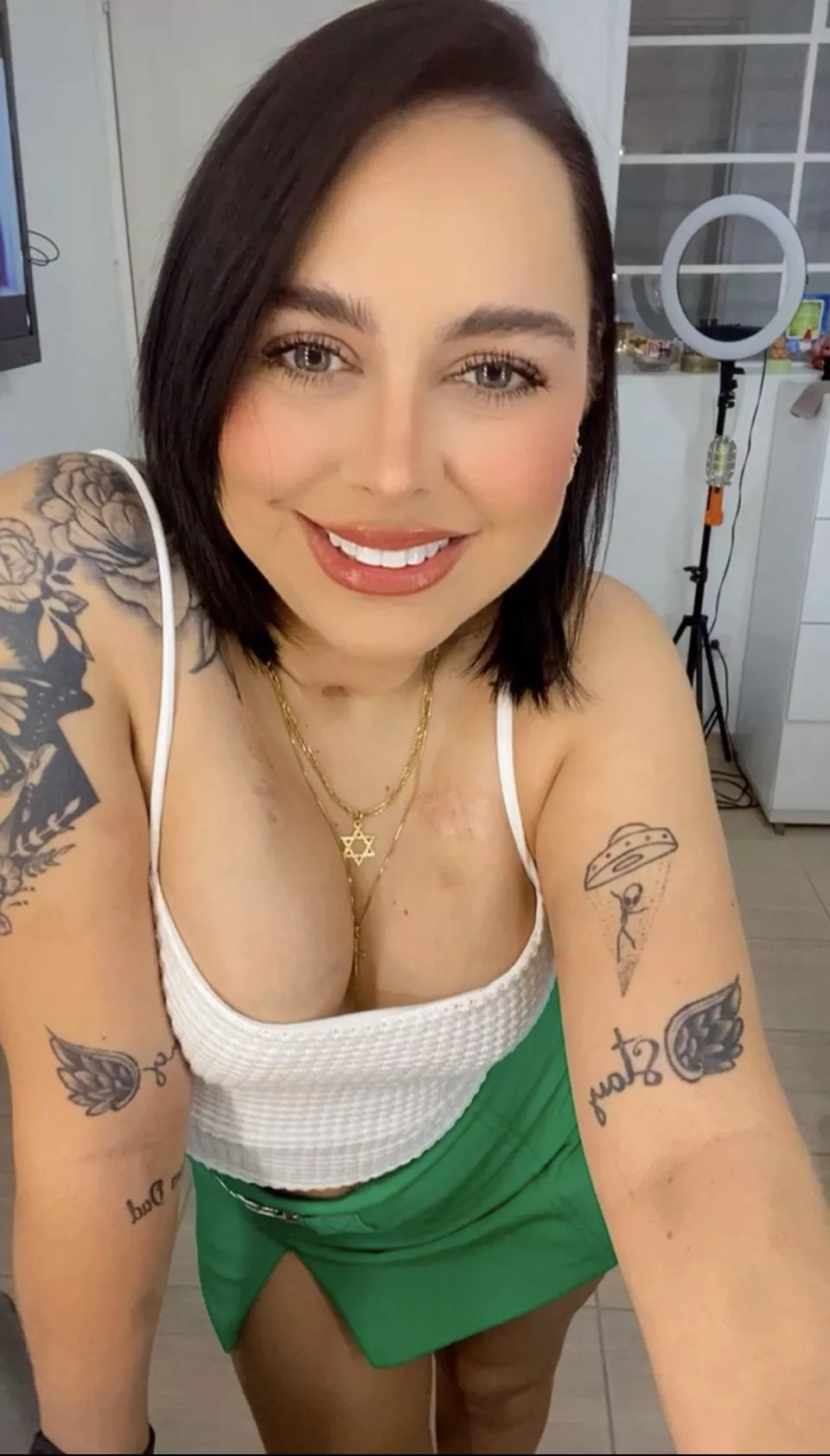 Single mommy and ready to experience life again