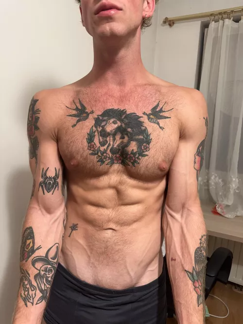 Wanna hold hand wit me?