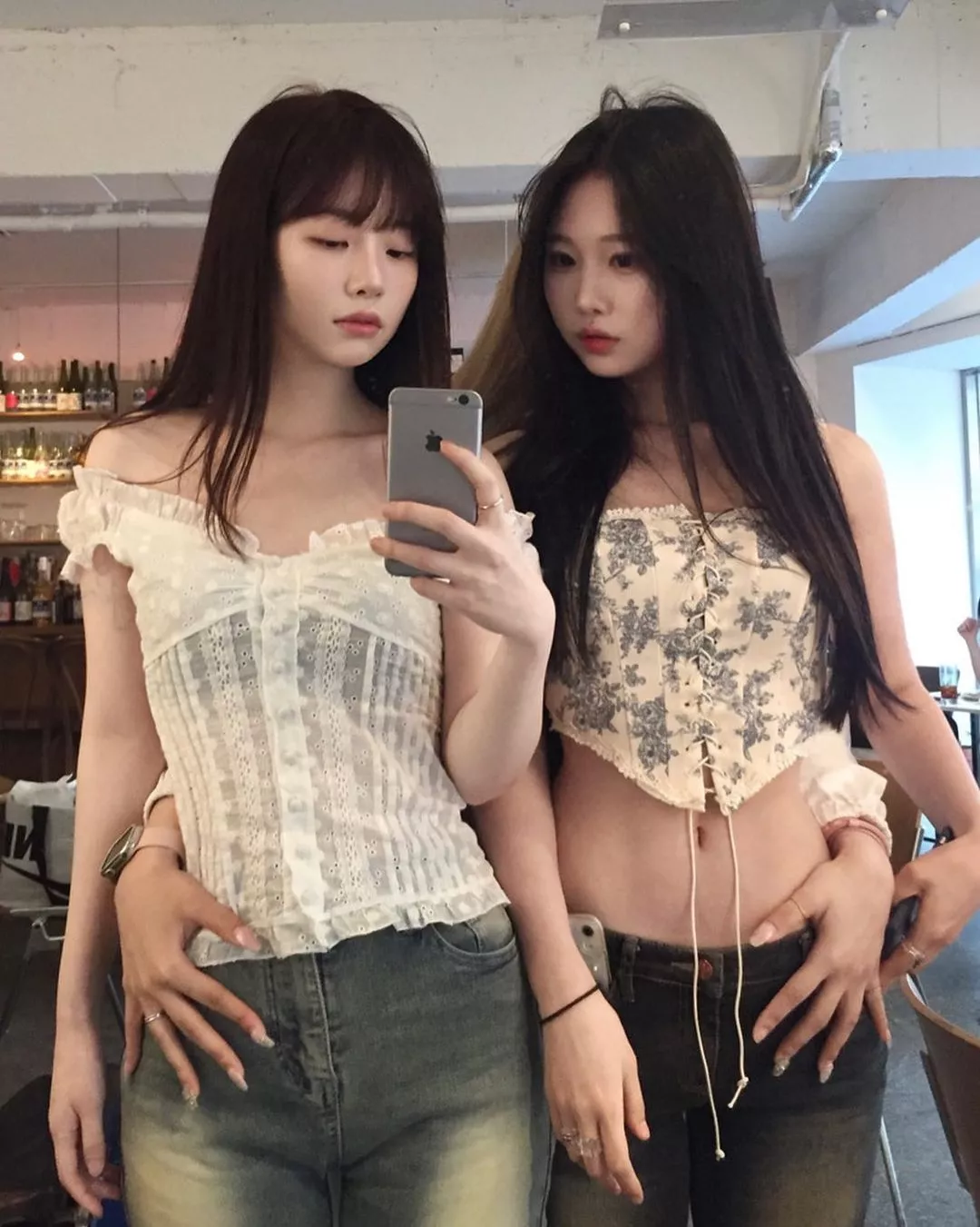 2 cuties