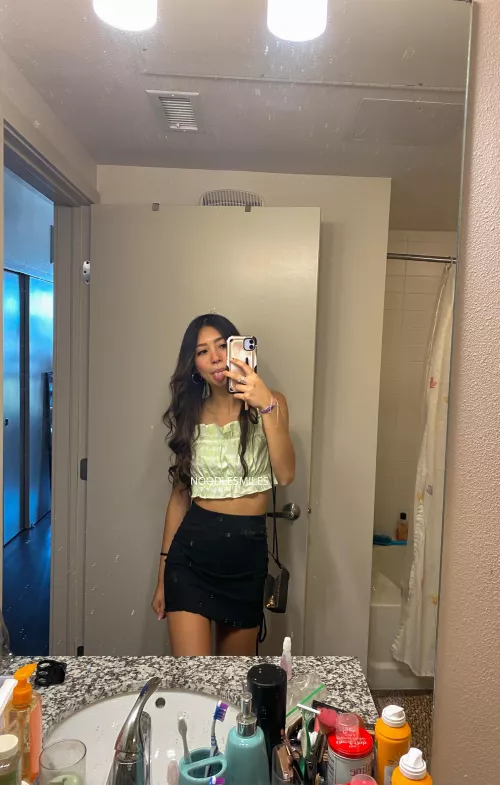 Can I show you what’s under? ;)