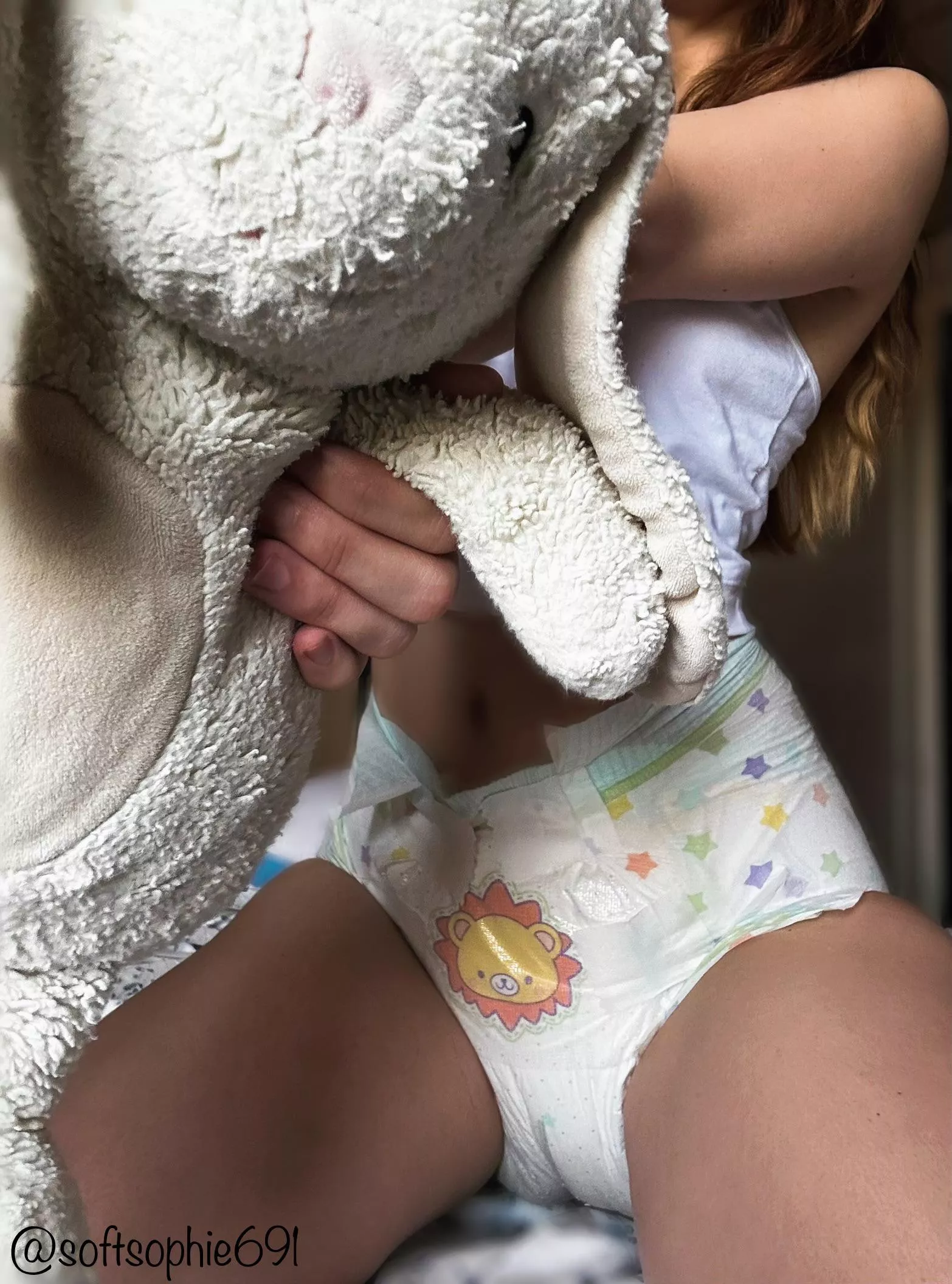 going potty while taking a photo feels so naughty 🙈