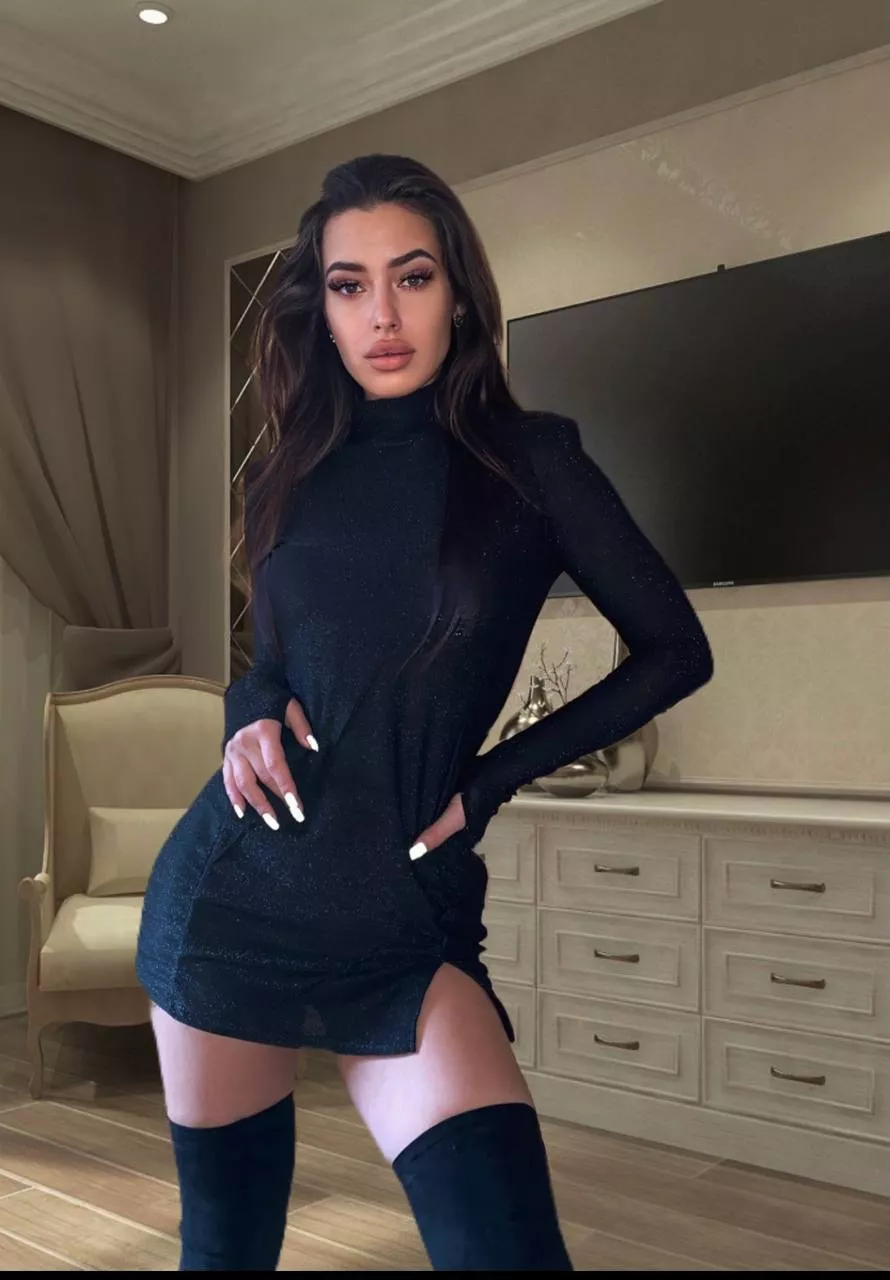 How'd you feel walking with me as your gf?