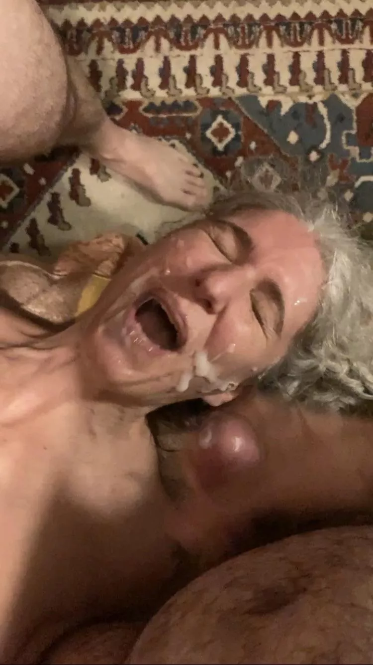 I don’t know where the cums came from!!! [46f]