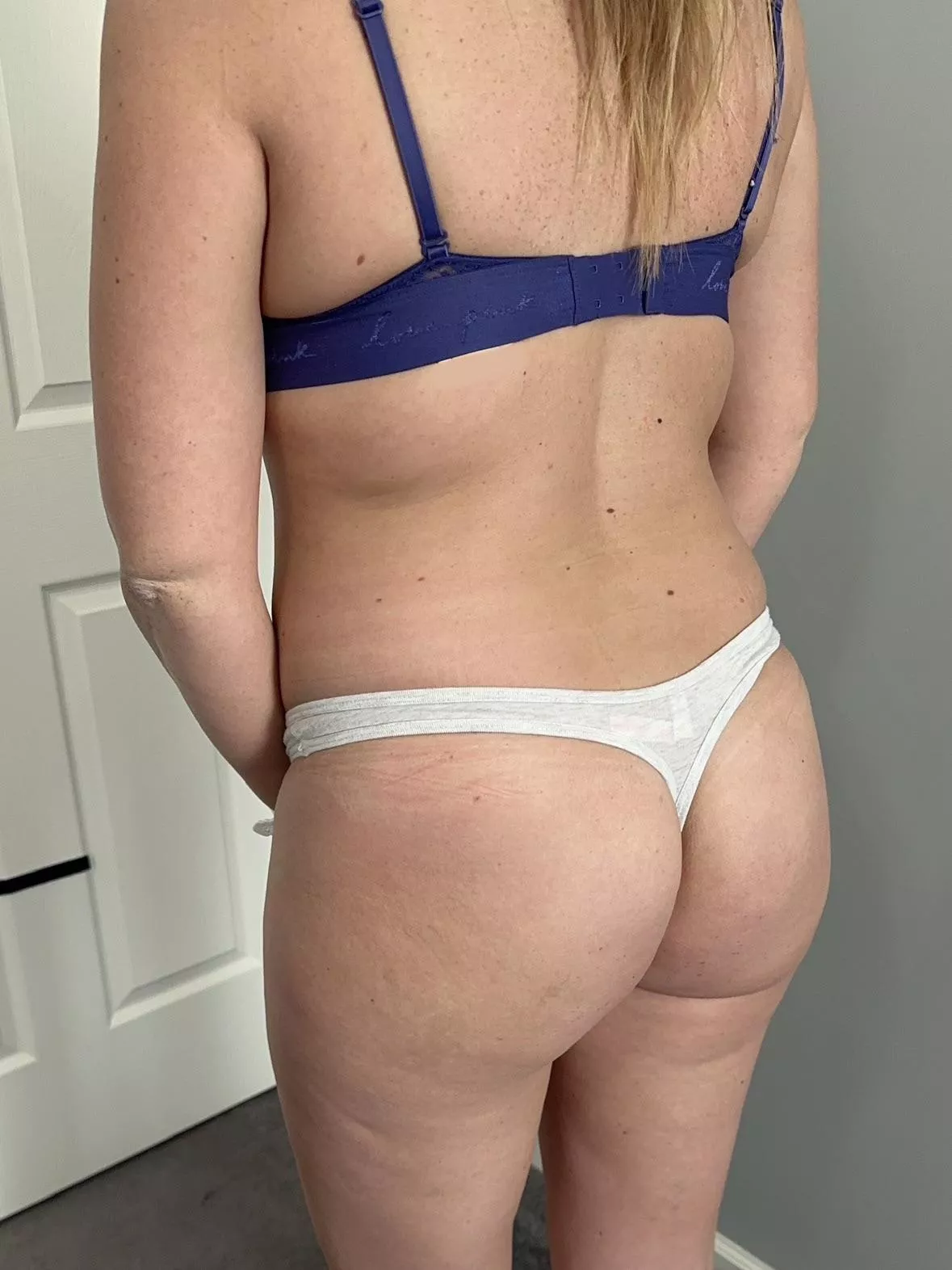 Just a regular mom who loves showing off! Subscribe for just $5 and see all I have to offer!