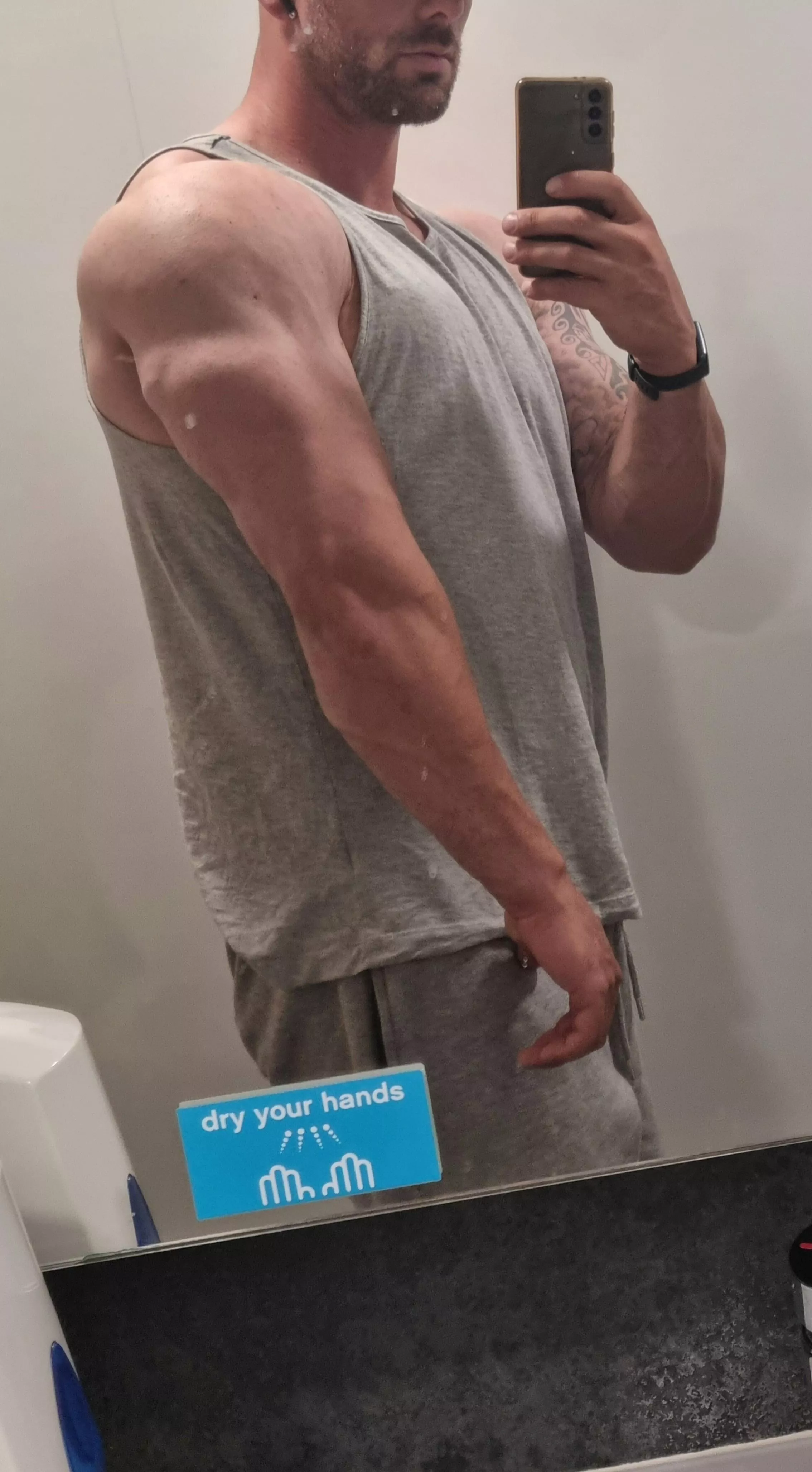 Tricep action :)