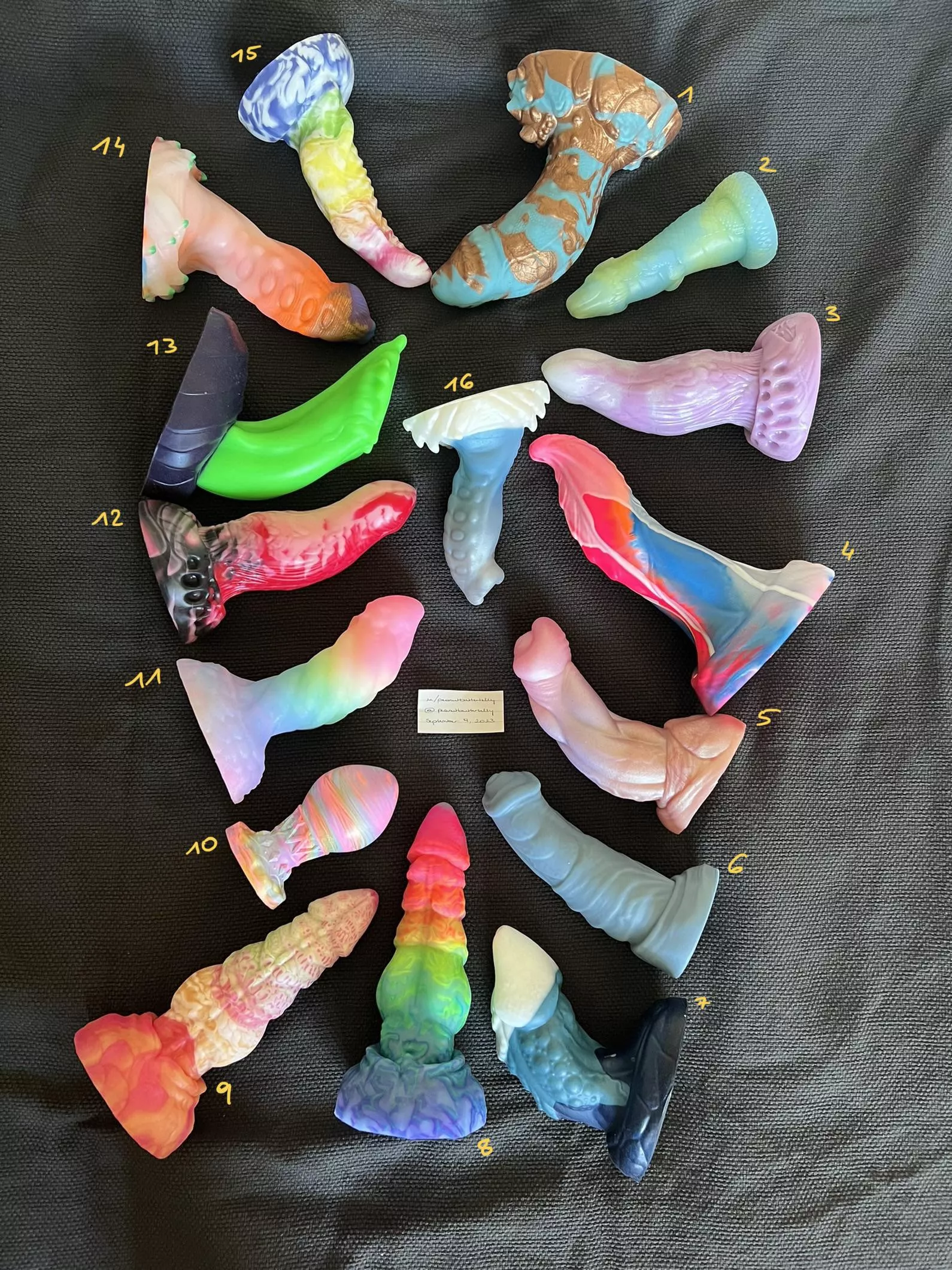 WTS/WTT EU/INT: Aurora Nova and other Bad Dragons + Indies! ✨