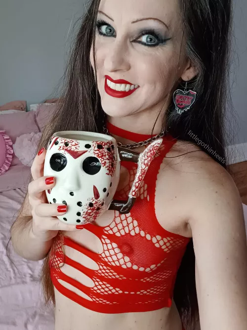 a little horror to go with your coffee (42f)