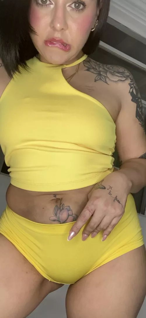 I can't decide what my favorite curve on my body is