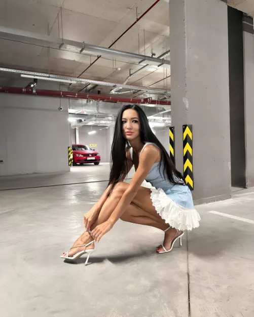 I prefer not to hide the beauty of my feet