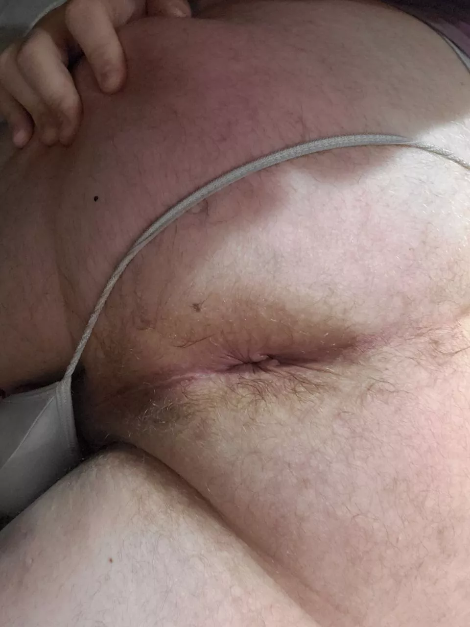 Just doing some stretching 🤤