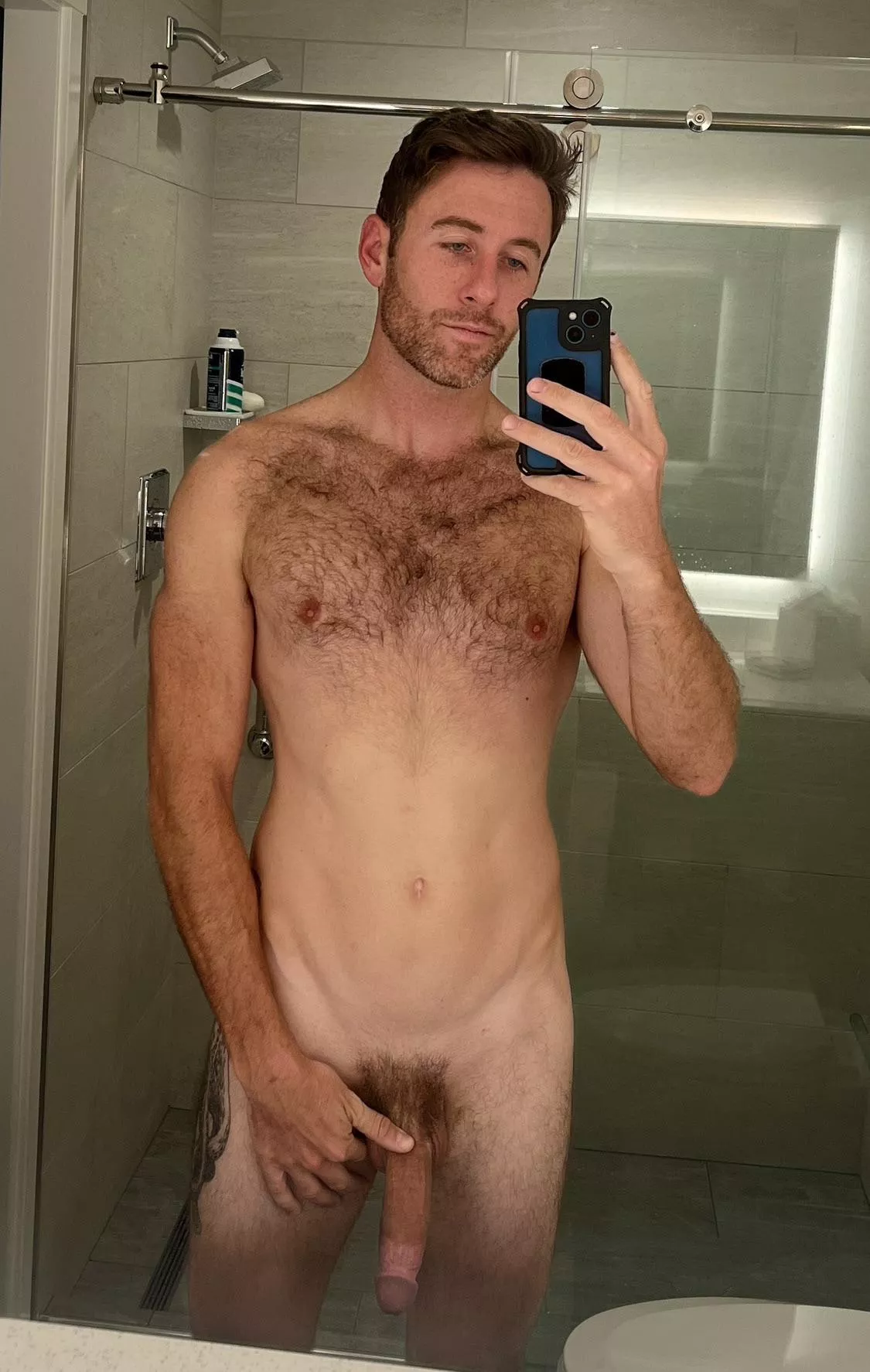 Let’s make a mess in the hotel 😏