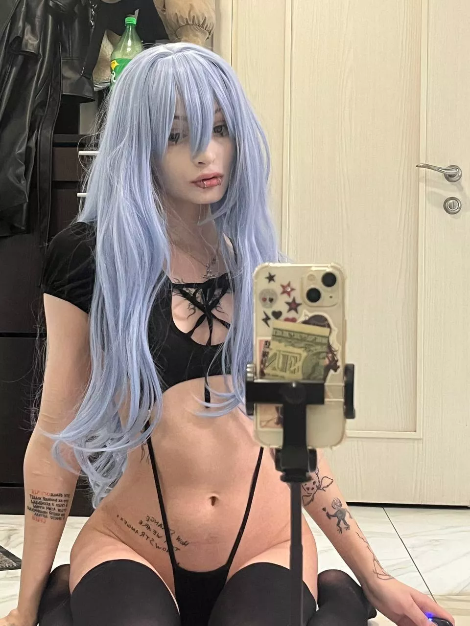 Looking for someone who wants to spend the night with me