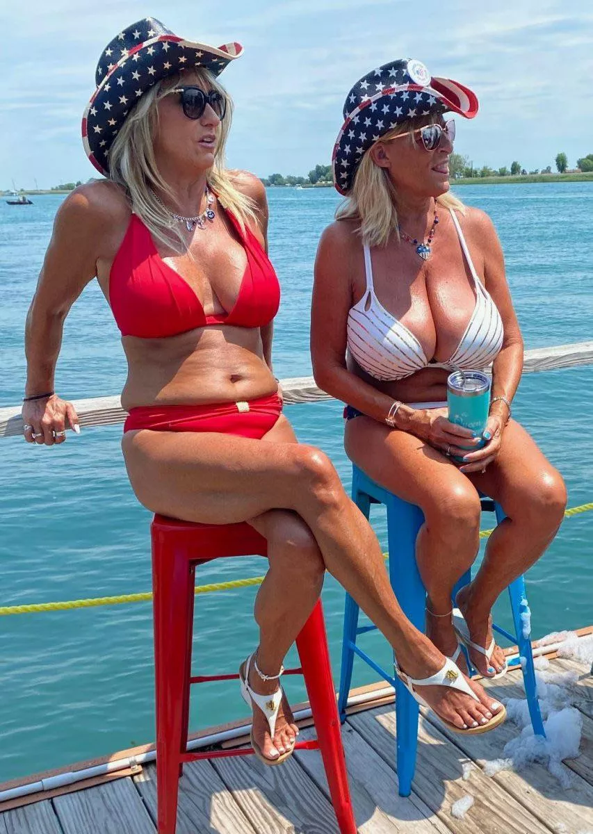 Red bikini is trying to compete
