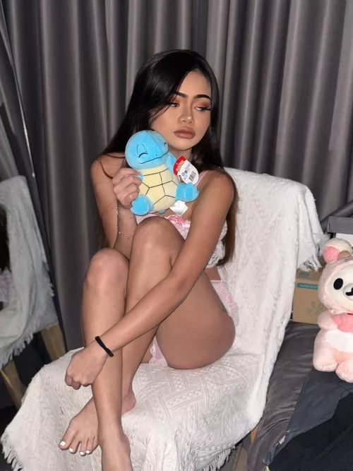 Small enough to be your girlfriend? ?? F19