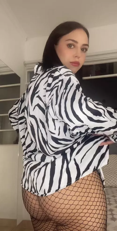 They say chubby mommys are the freakiest in bed