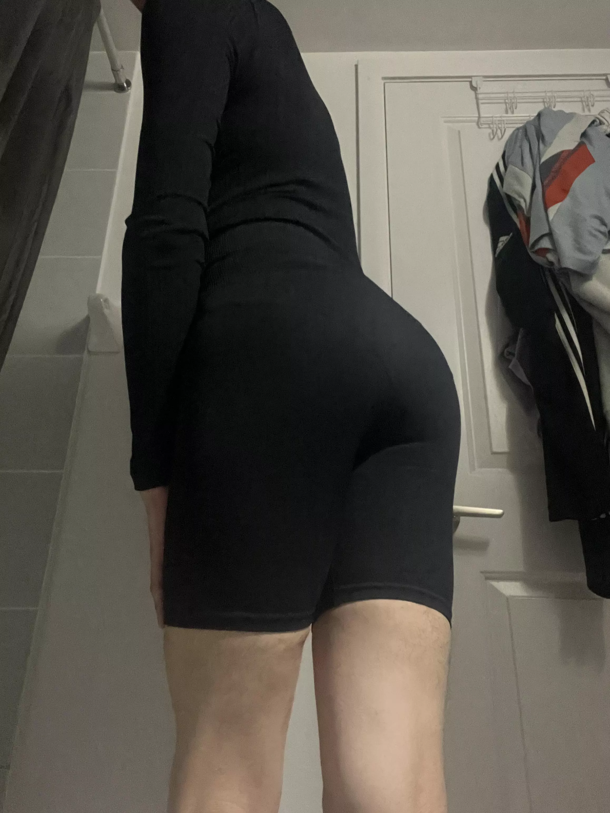 You into Asians daddy?😉🤭