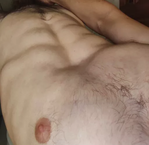 23m fit for a quickie. Send asl and body pic when you add me. No face. Sc jackengar