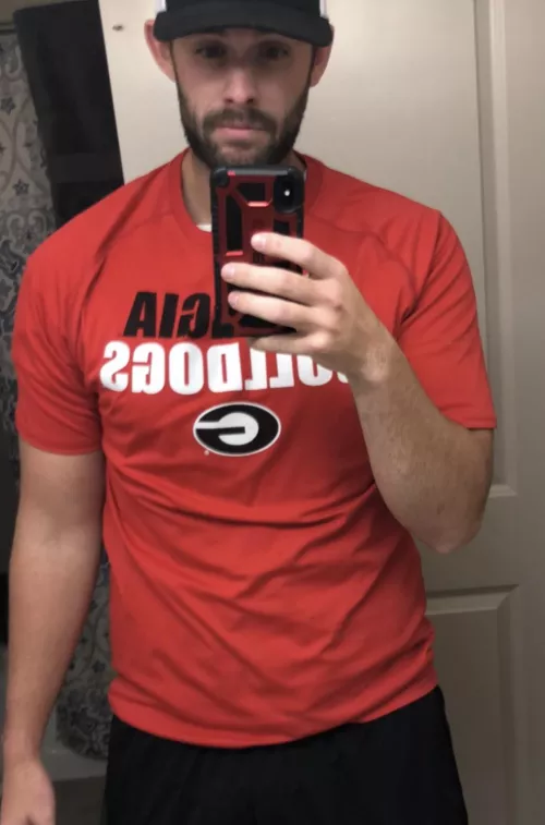 (32) newly single dad. Should I lose some clothes