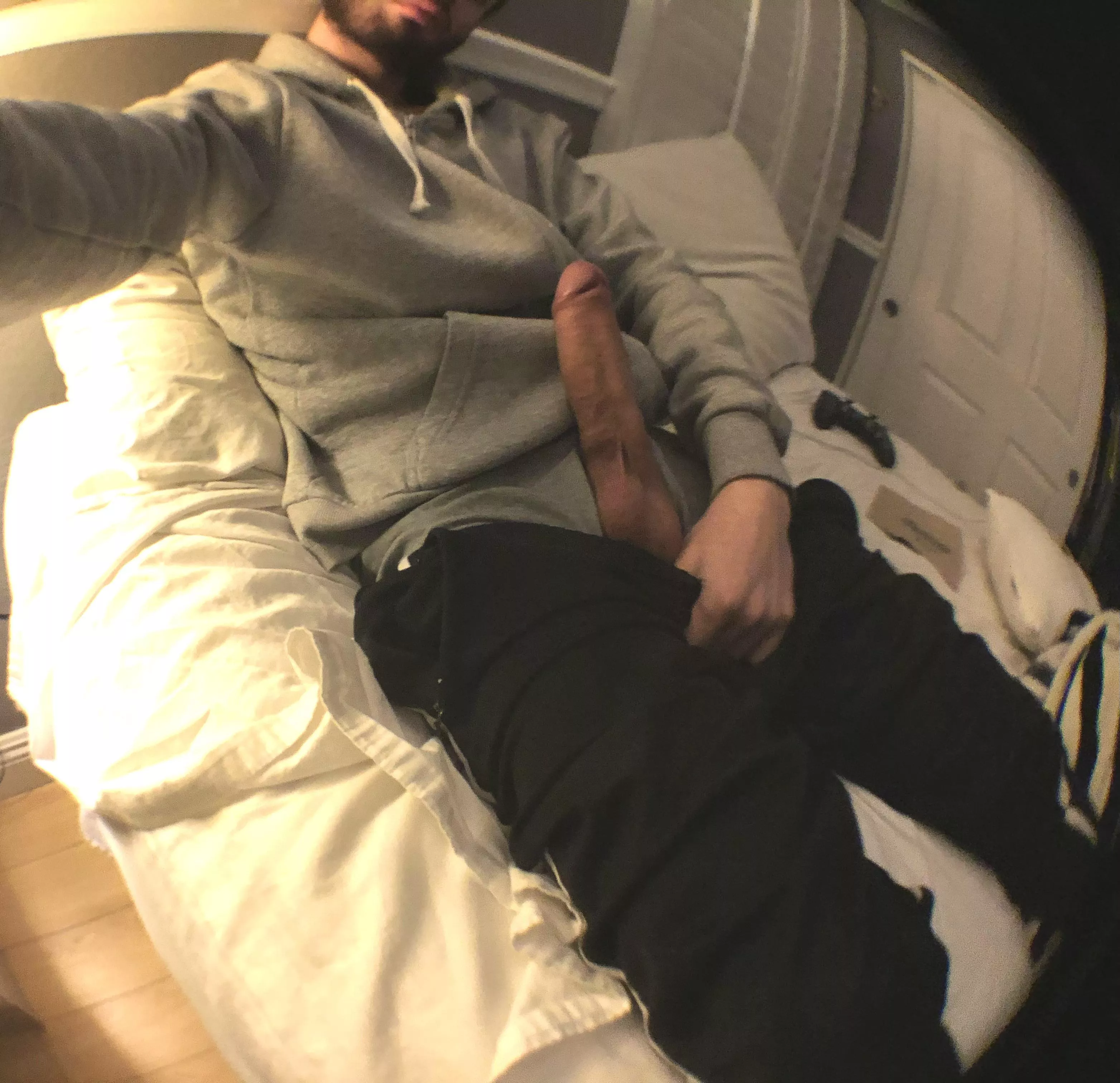 Baby come ride this fat cock😫