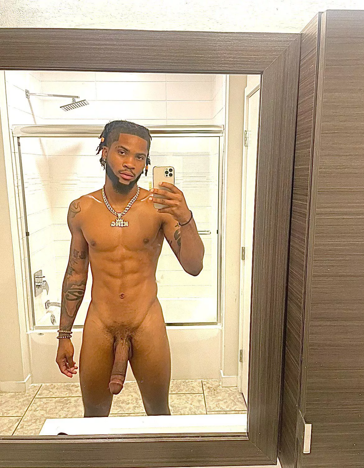 bow down to the king 😈