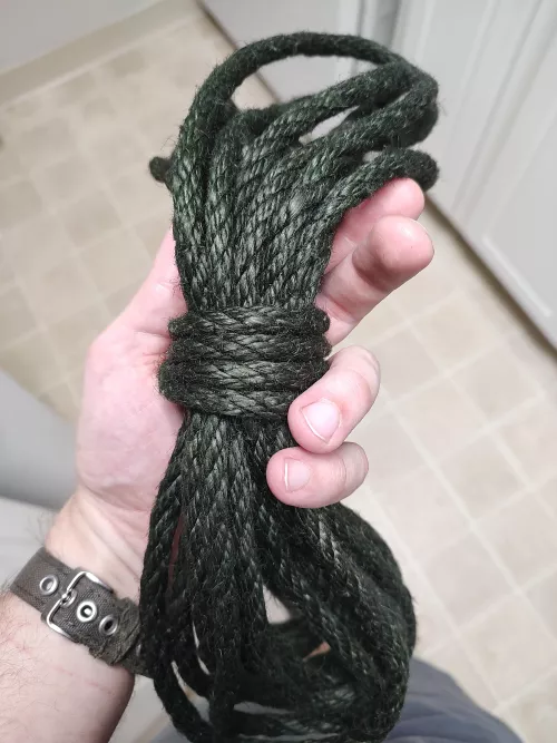 Did a little more rope dyeing today! Having a lot of fun with this so far.