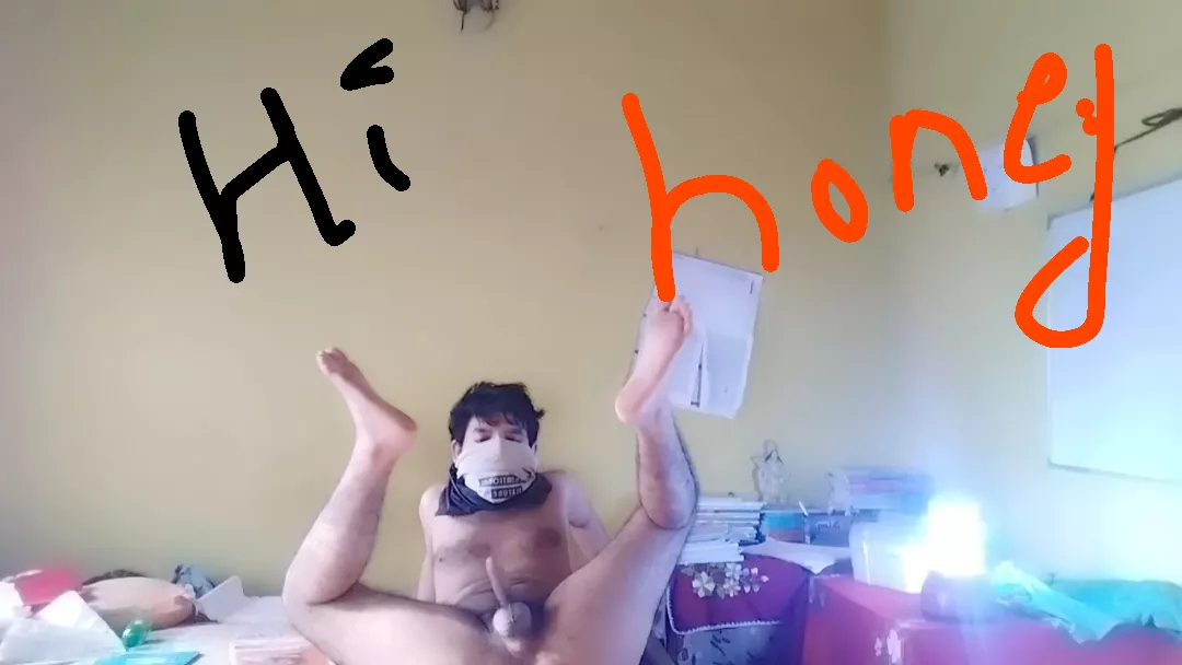 DM to be my online boyfriend