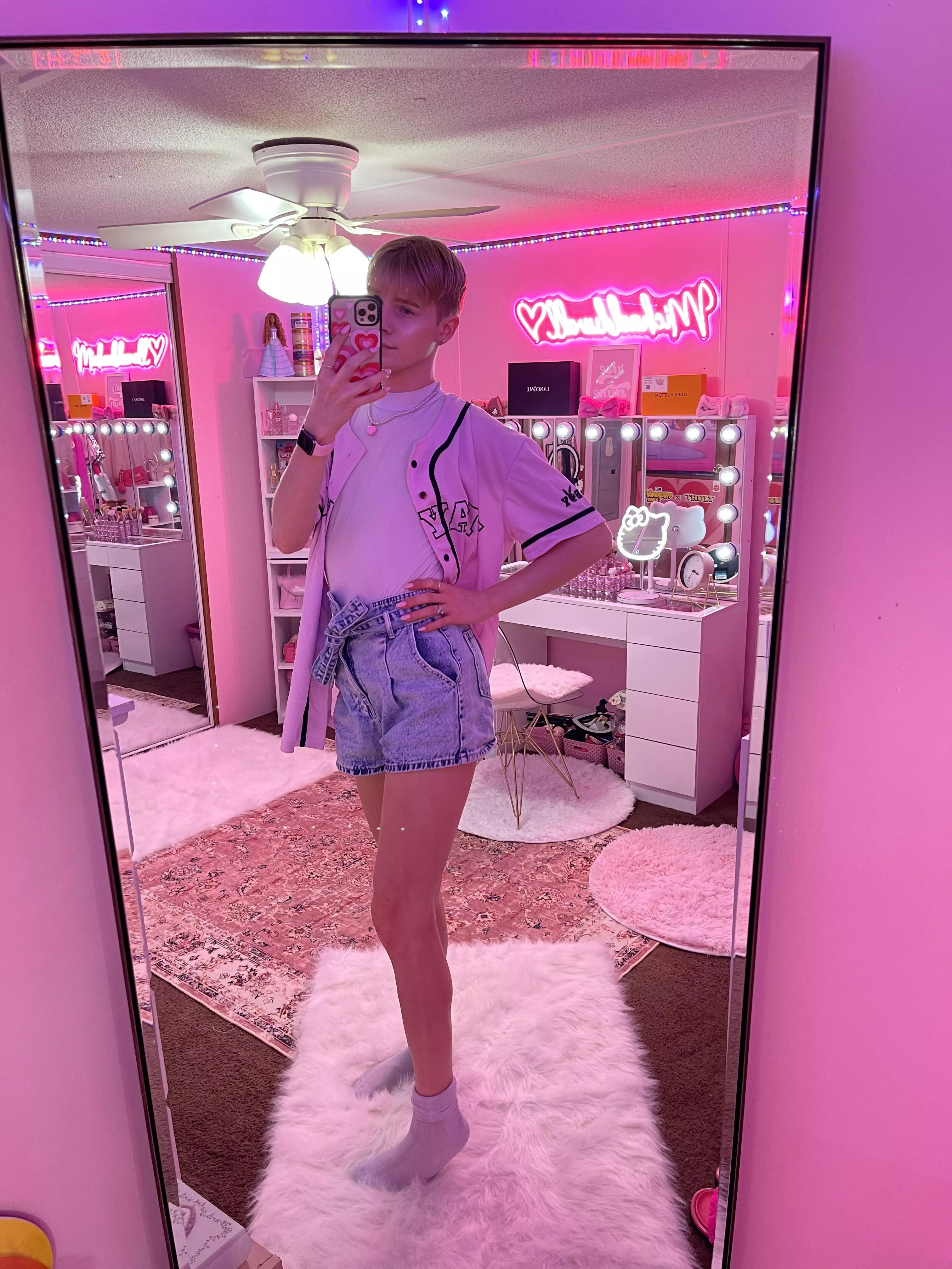 everything a boy could ask for 💖