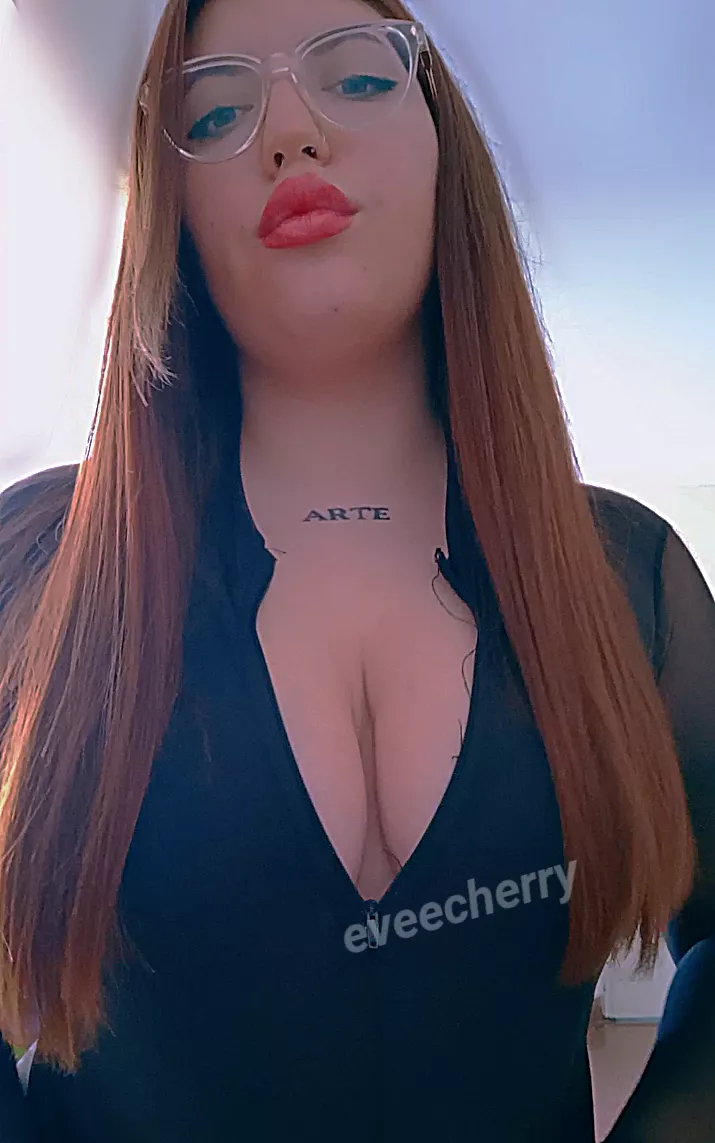 [F19] first post here, hii :)