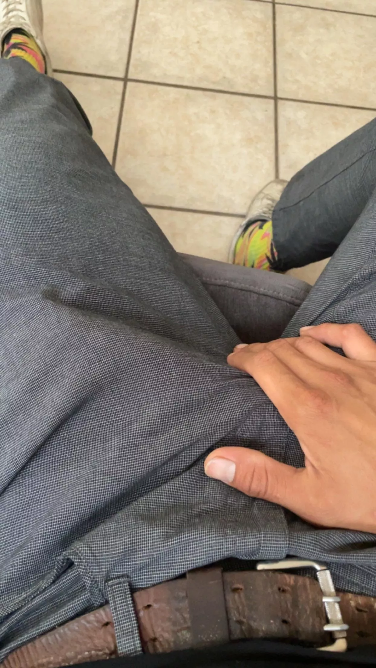 I can’t stand up smh