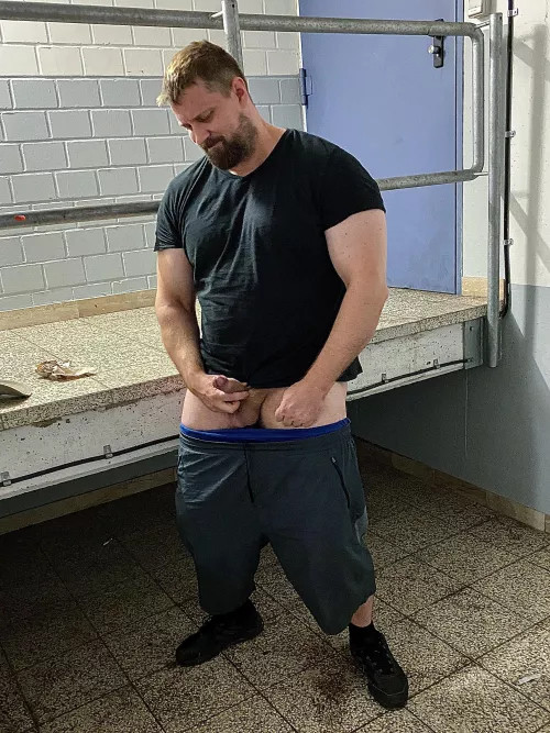 I donβt know how itβs with you guysβ¦ but boiler rooms always make me a hot π₯΅