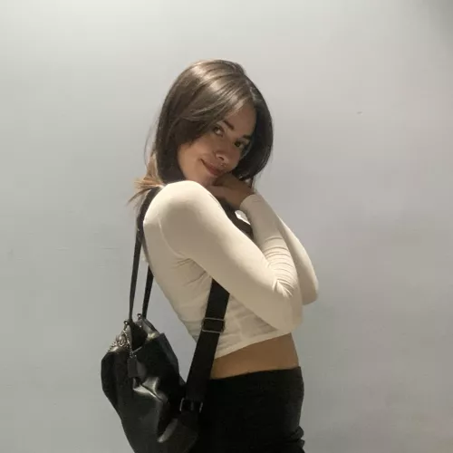 I want to be your favorite girl