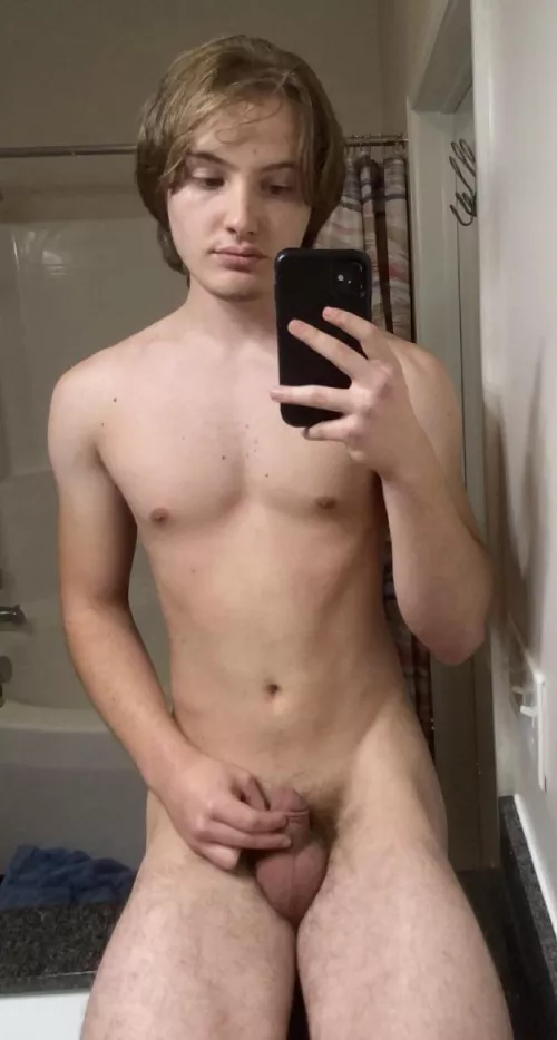 I’m pretty small and petite. Here’s me posing on the sink.