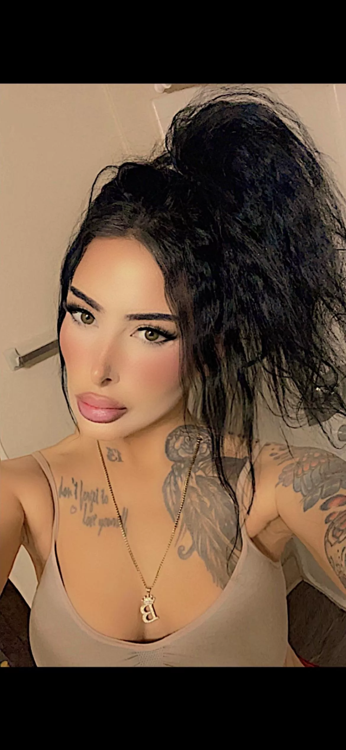 Just logged off time for bed!!