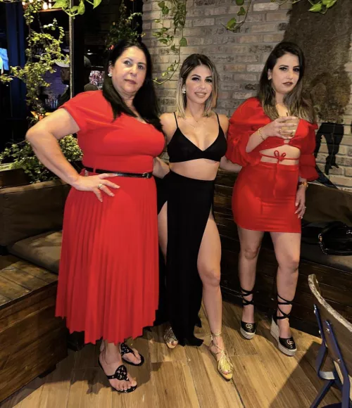 Latina milfs