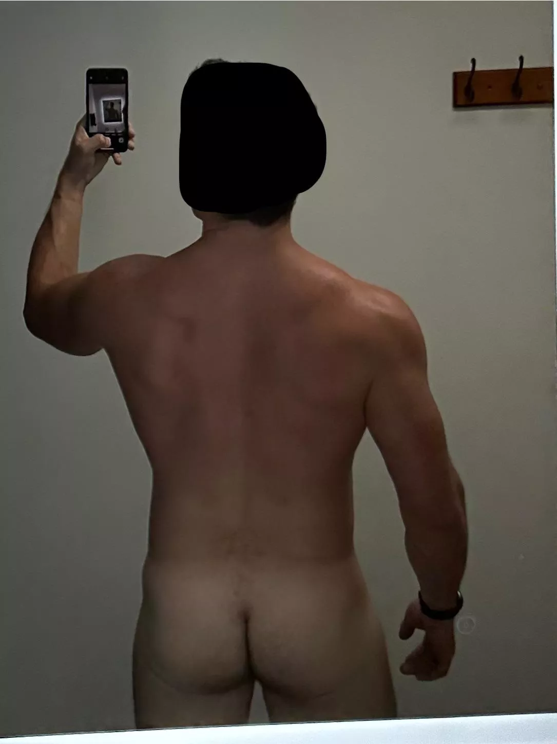 Nice 🍑 for a 40yo?