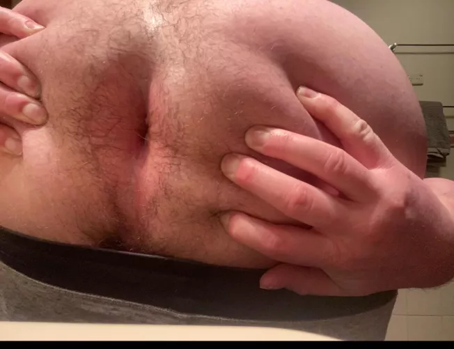 Pound me with ur big veiny cock big boy