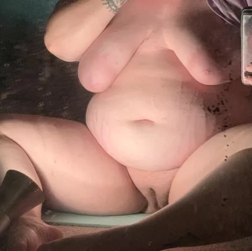 Round belly and lucky pussy