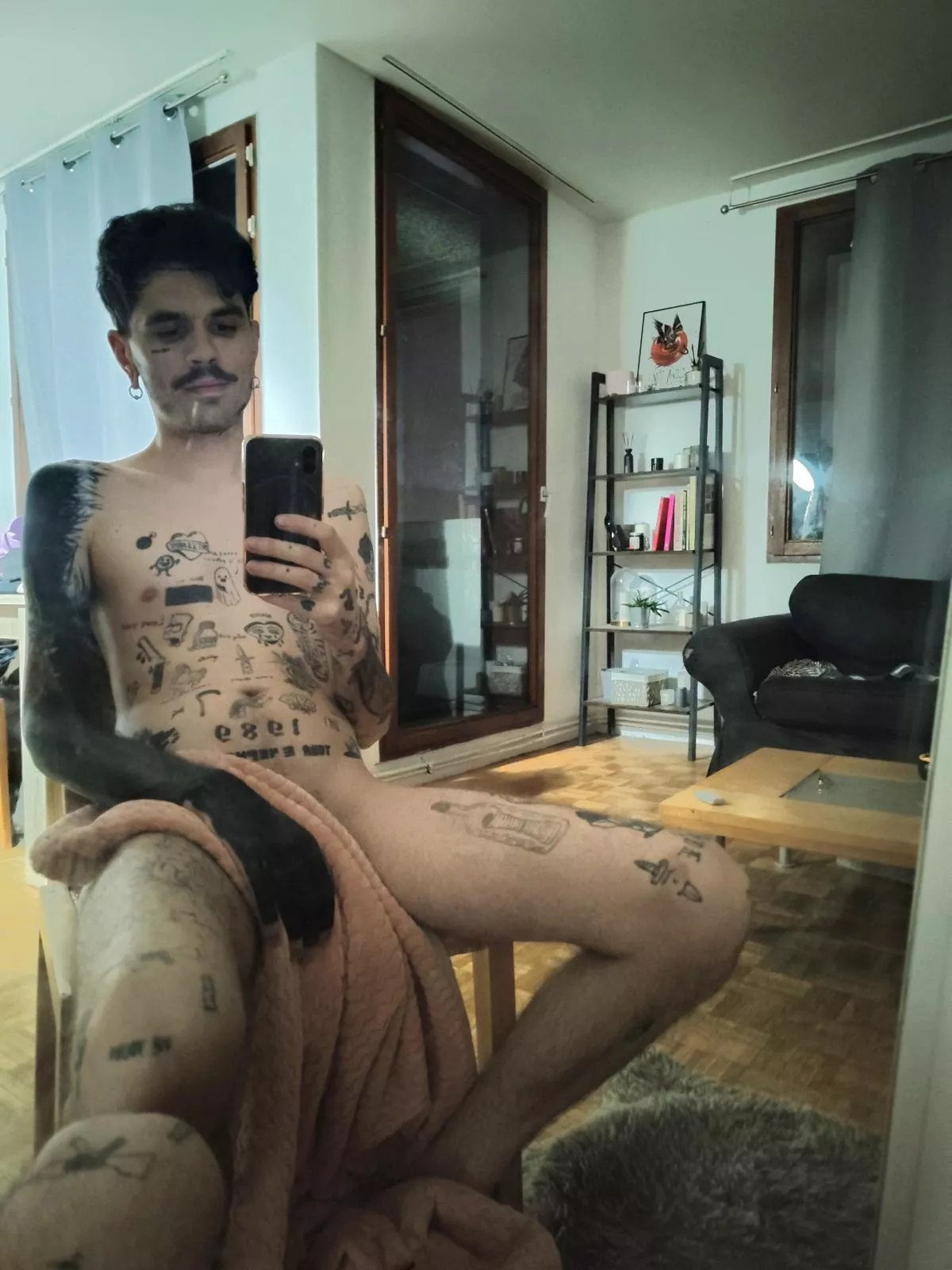 Should I take off the blanket ?