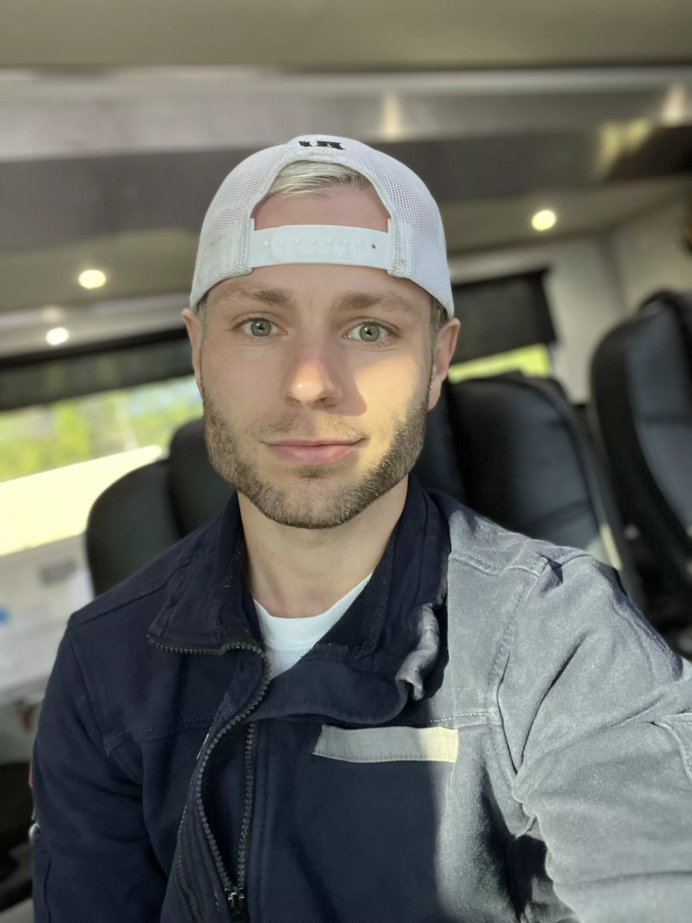 Some days we just wear hats 🤠